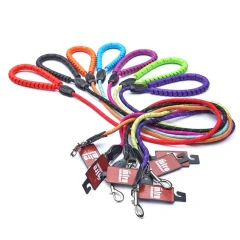 thumbnail-Miro and Makauri Rubber Handle Rope Lead